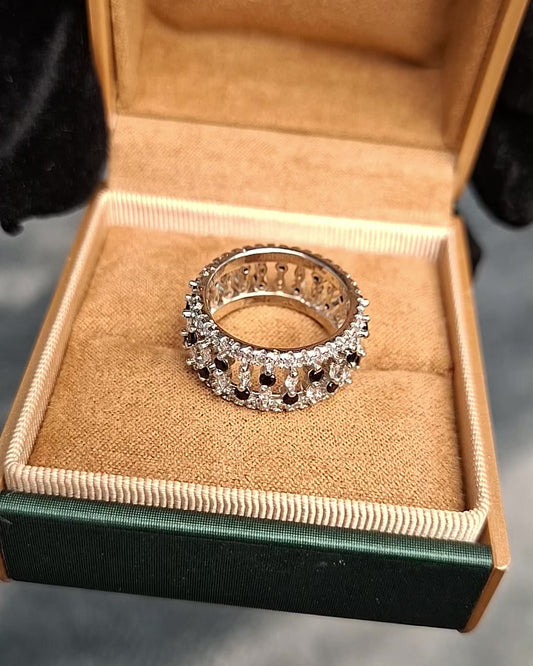 Elegant Zirconia Band Ring