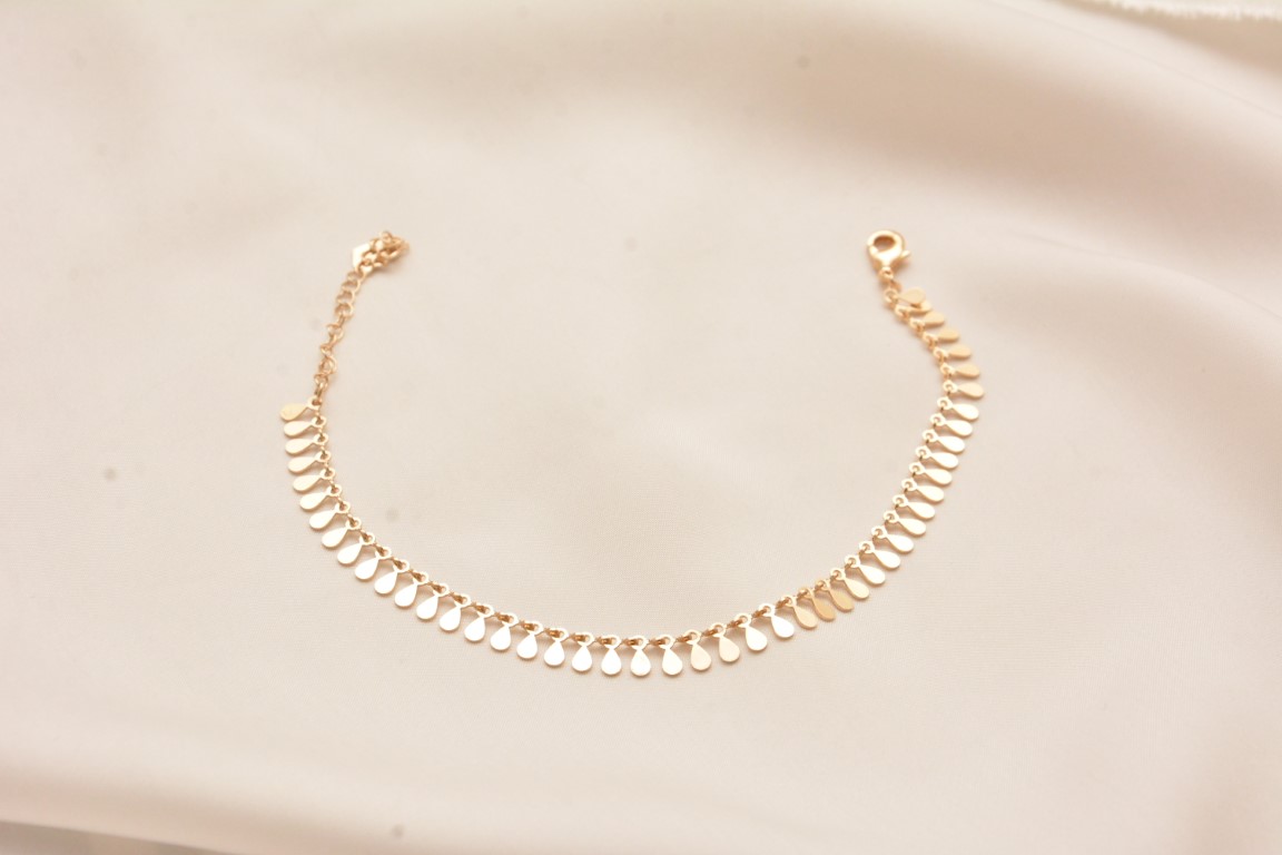 dainty black golden anklet (copy)