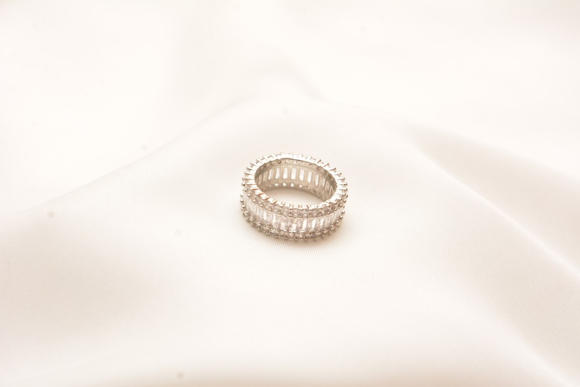dainty zirconia silver band for girls dainty zirconia silver band for girls